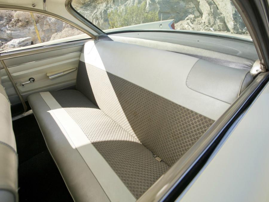  DeSoto Fireflite Hardtop Coupe (PS1-L23) 1960 года  (фото 2 из 12)